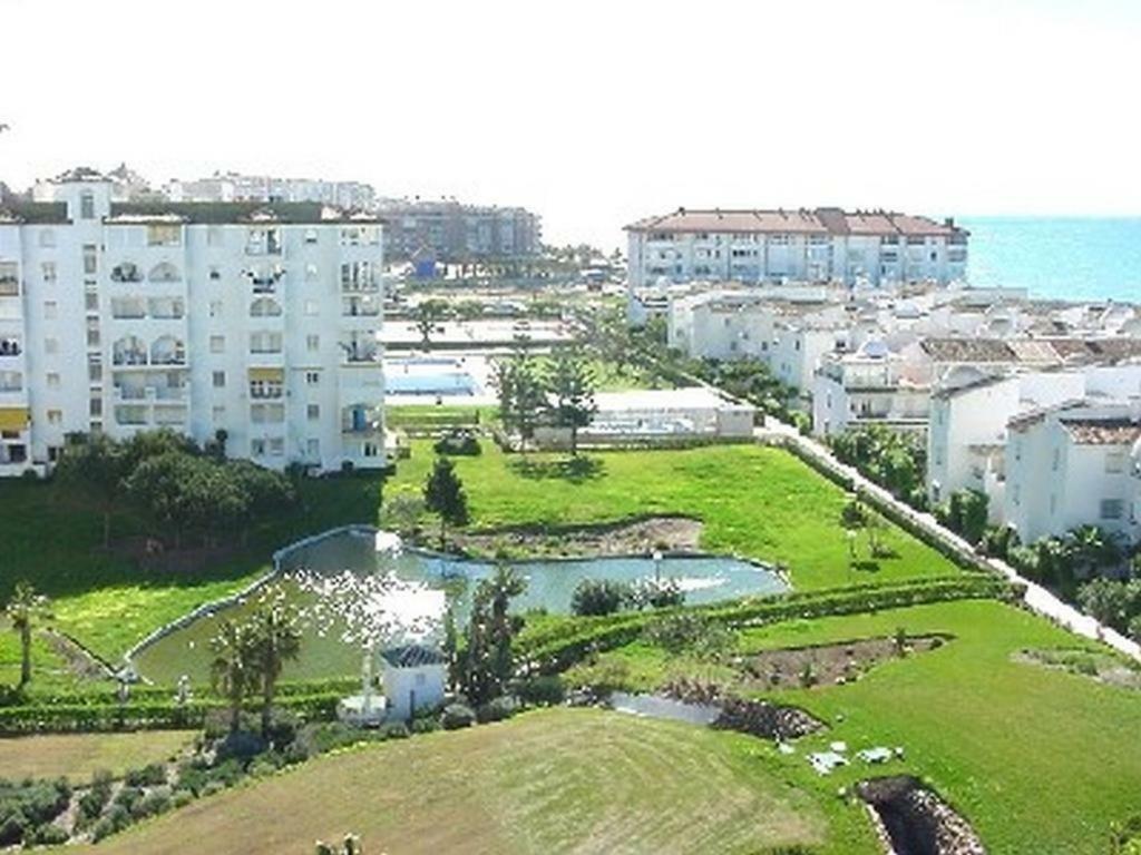 Apto. Urbanizacion Laguna Beach, 1ª Linea De Playa Torrox Exteriér fotografie